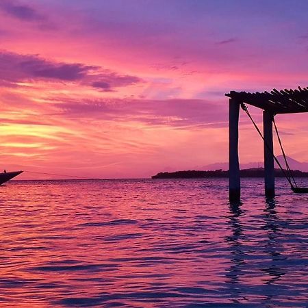 Hotel Grand Sunset Gili Air Esterno foto
