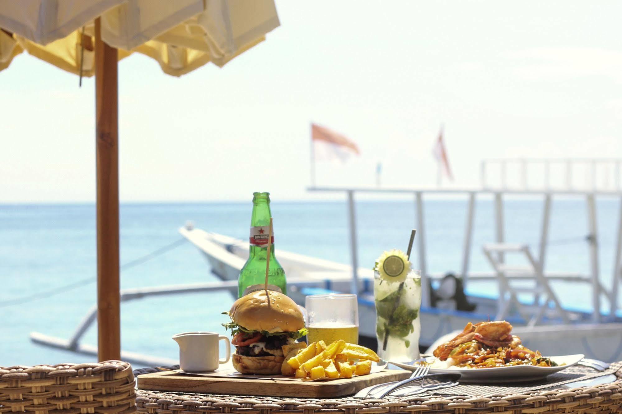 Hotel Grand Sunset Gili Air Esterno foto
