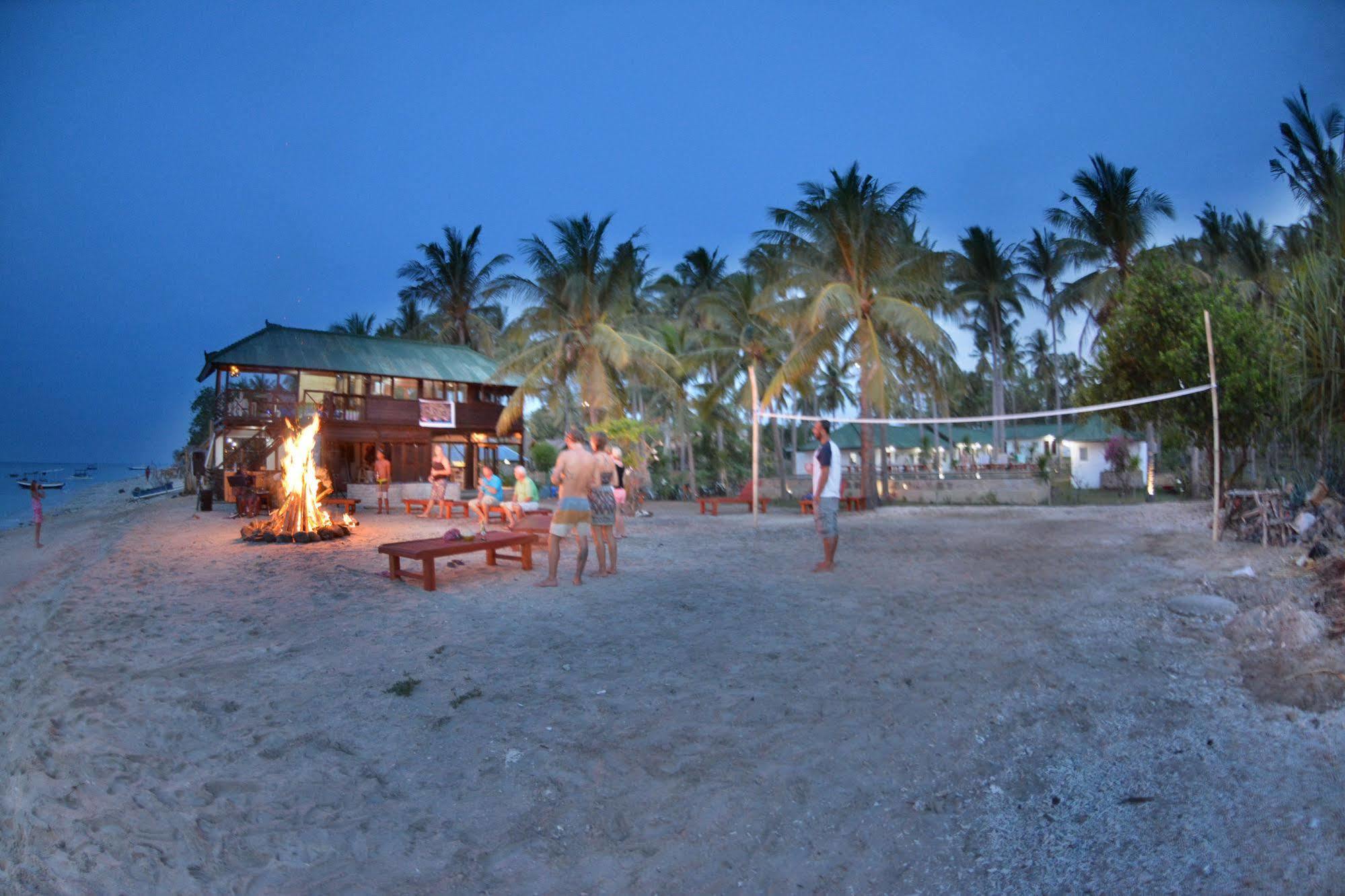 Hotel Grand Sunset Gili Air Esterno foto