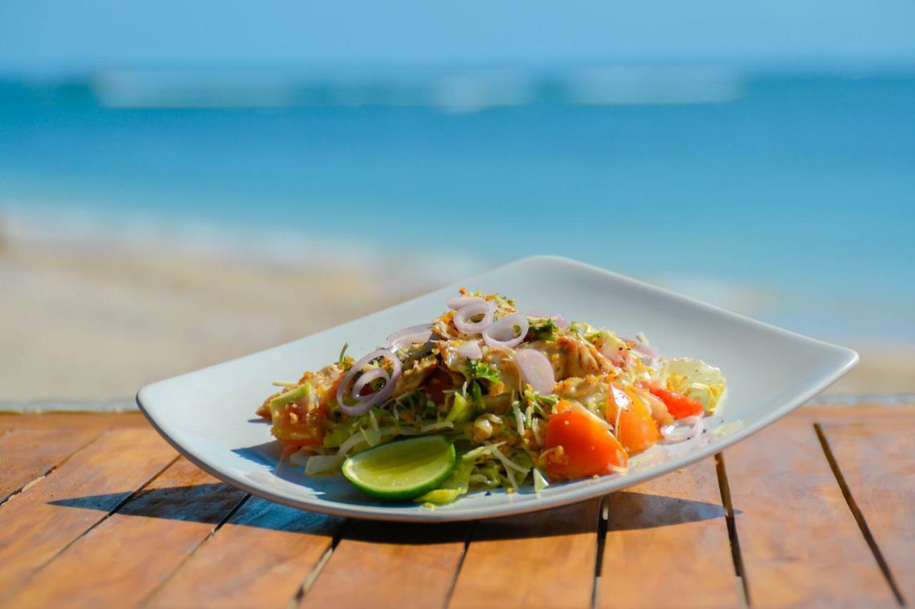 Hotel Grand Sunset Gili Air Esterno foto