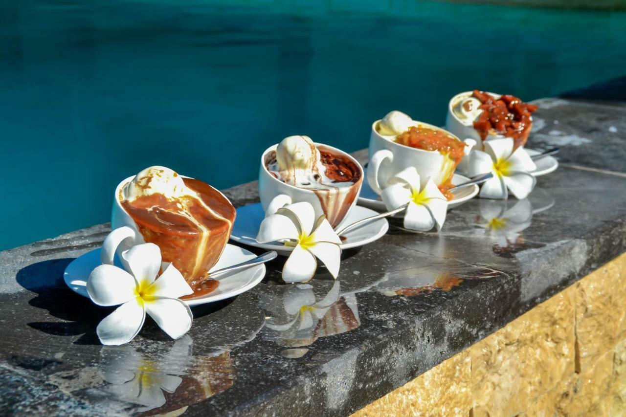 Hotel Grand Sunset Gili Air Esterno foto