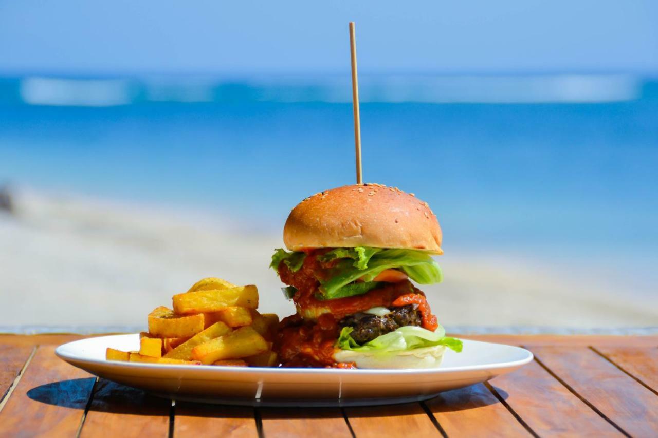 Hotel Grand Sunset Gili Air Esterno foto
